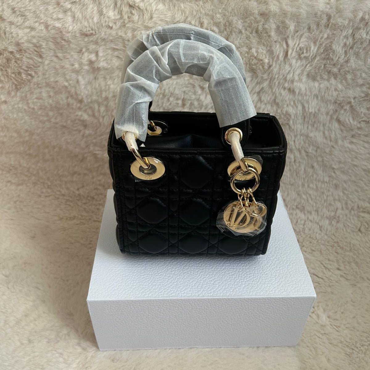 Sac à main cuir matelassé noir — Taille S