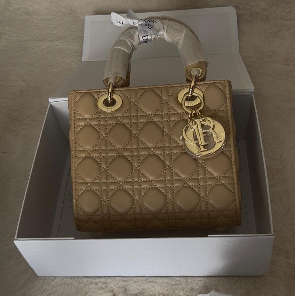 Sac à main cuir matelassé beige — Taille M