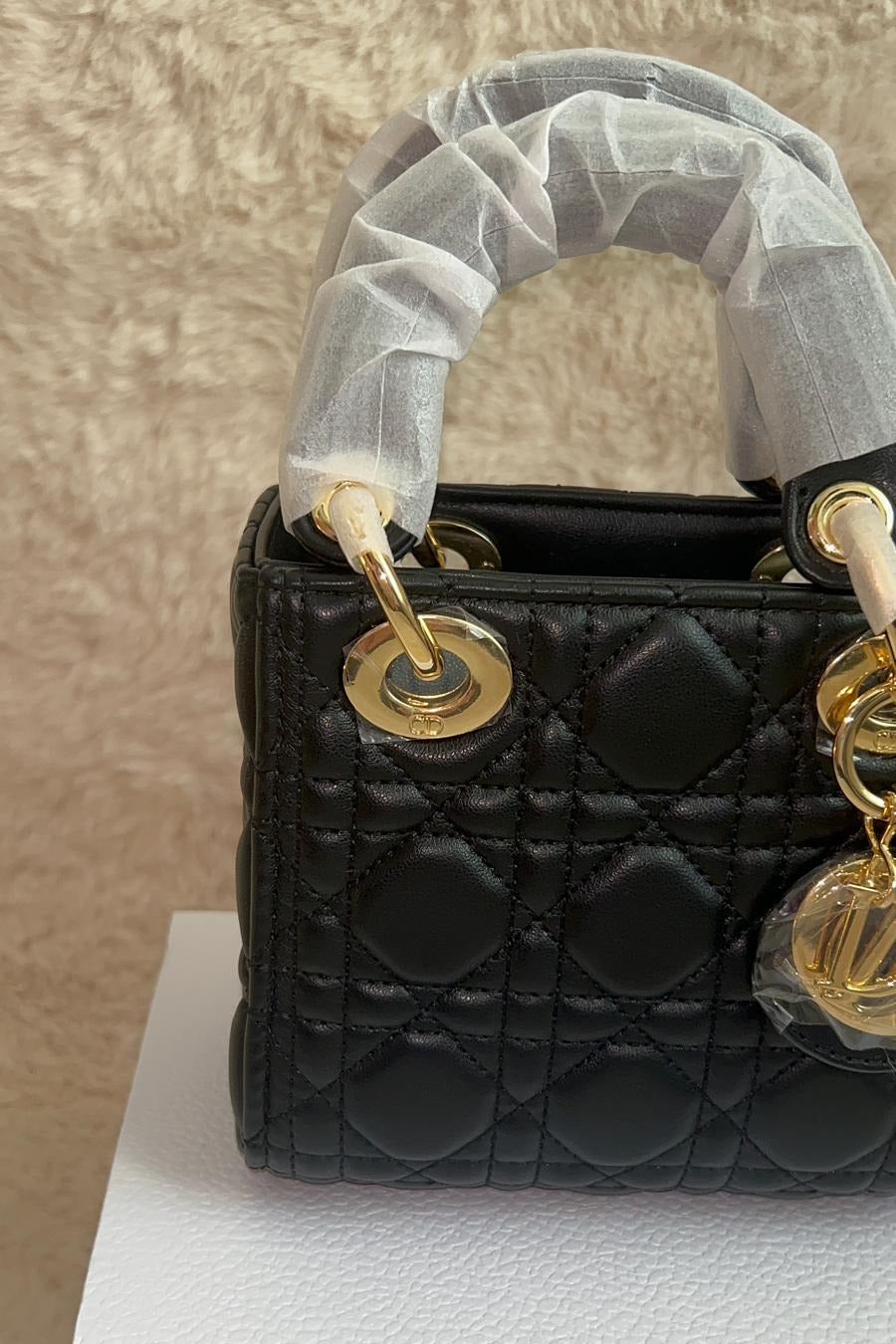 Sac à main cuir matelassé noir — Taille S