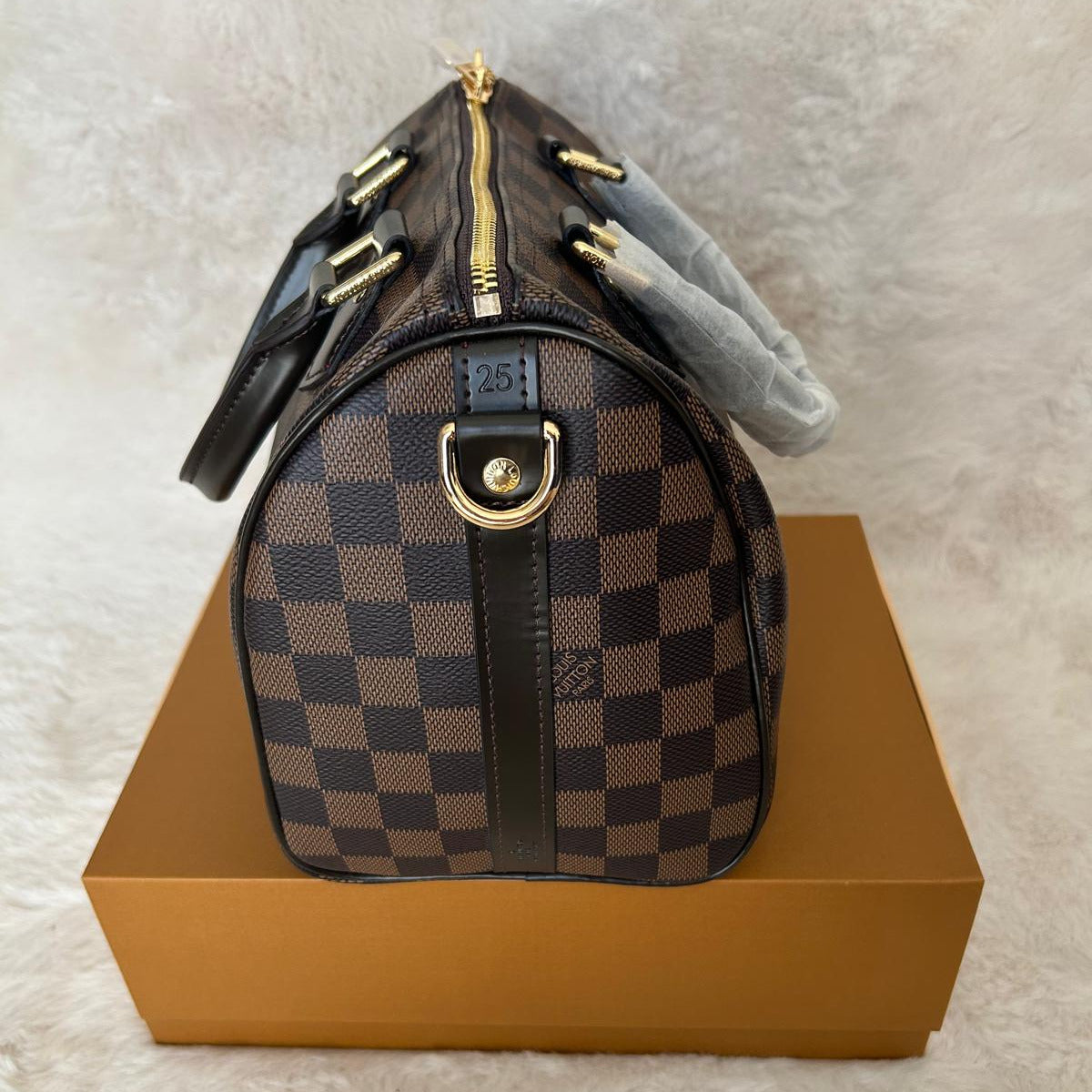 Sac à main bandoulière monogramme beige et marron — Taille M