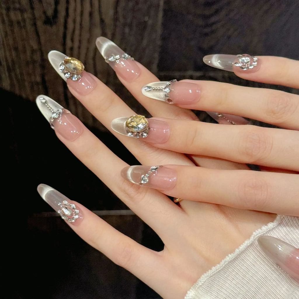 Faux ongles à pression Ovale Long Beige Rosé Strass Dorés - Faits main (Lot de 10)