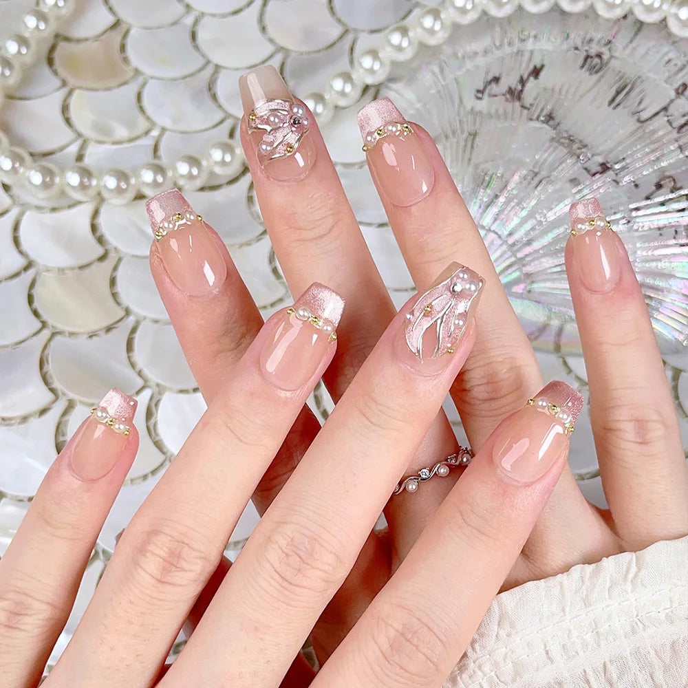 Faux ongles à pression Ballerine Moyen Nude Sirène Dessinée à la Main - Faits main (Lot de 10)