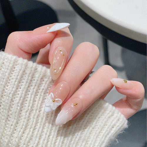 Faux ongles à pression Amande Moyen Abricot Blanc Fleurs Sculptées Noble Doux - Faits main (Lot de 10)