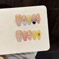 Faux ongles à pression Ovale Moyen Beige Rosé Fleurs Délicates - Faits main (Lot de 10)