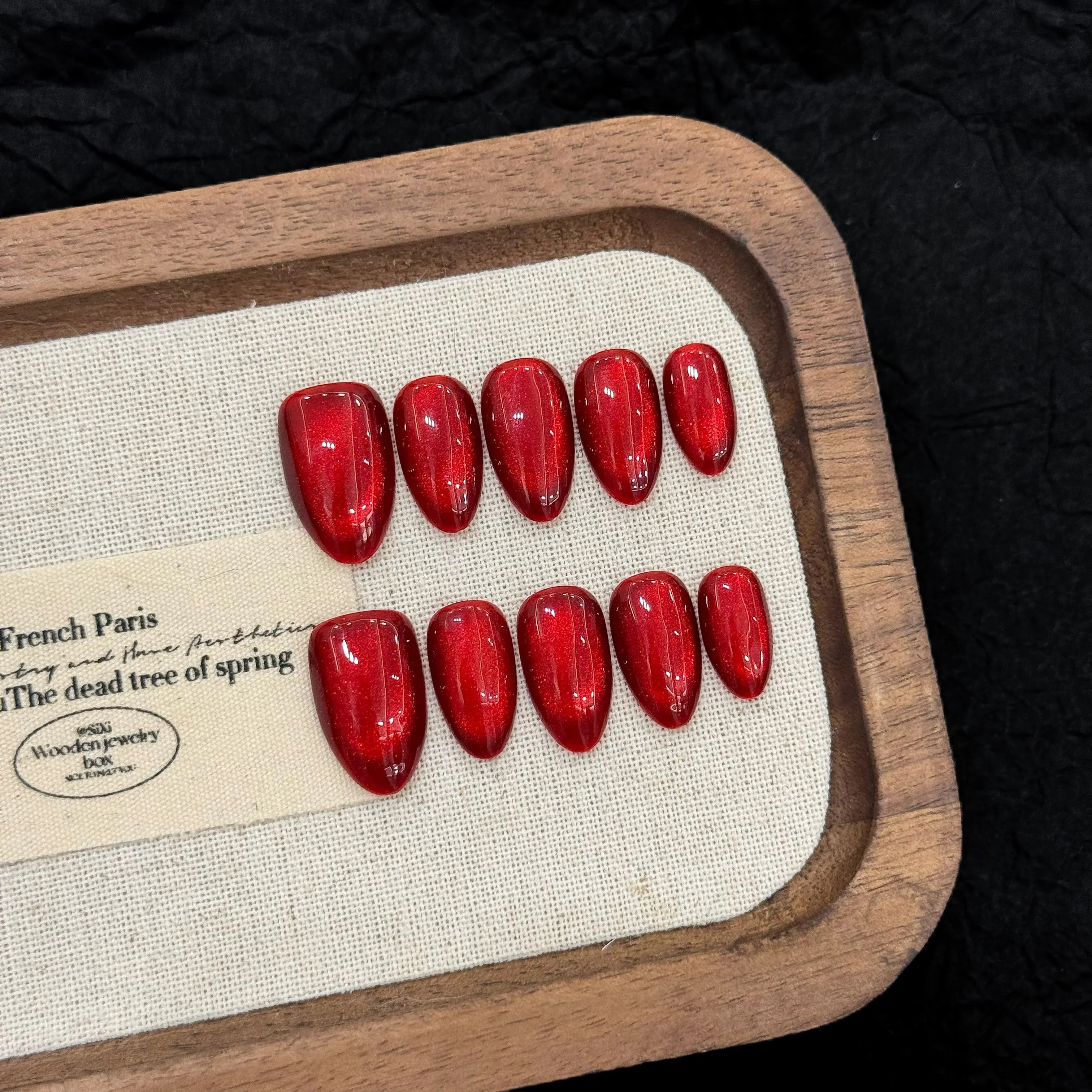 Faux ongles à pression Amande Moyen Œil de Chat Multicolore Rouge Bleu Rose - Faits main (Lot de 10)