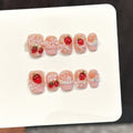 Faux ongles à pression Coffin Court Rose Clair Fraises et Perles - Faits main (Lot de 10)