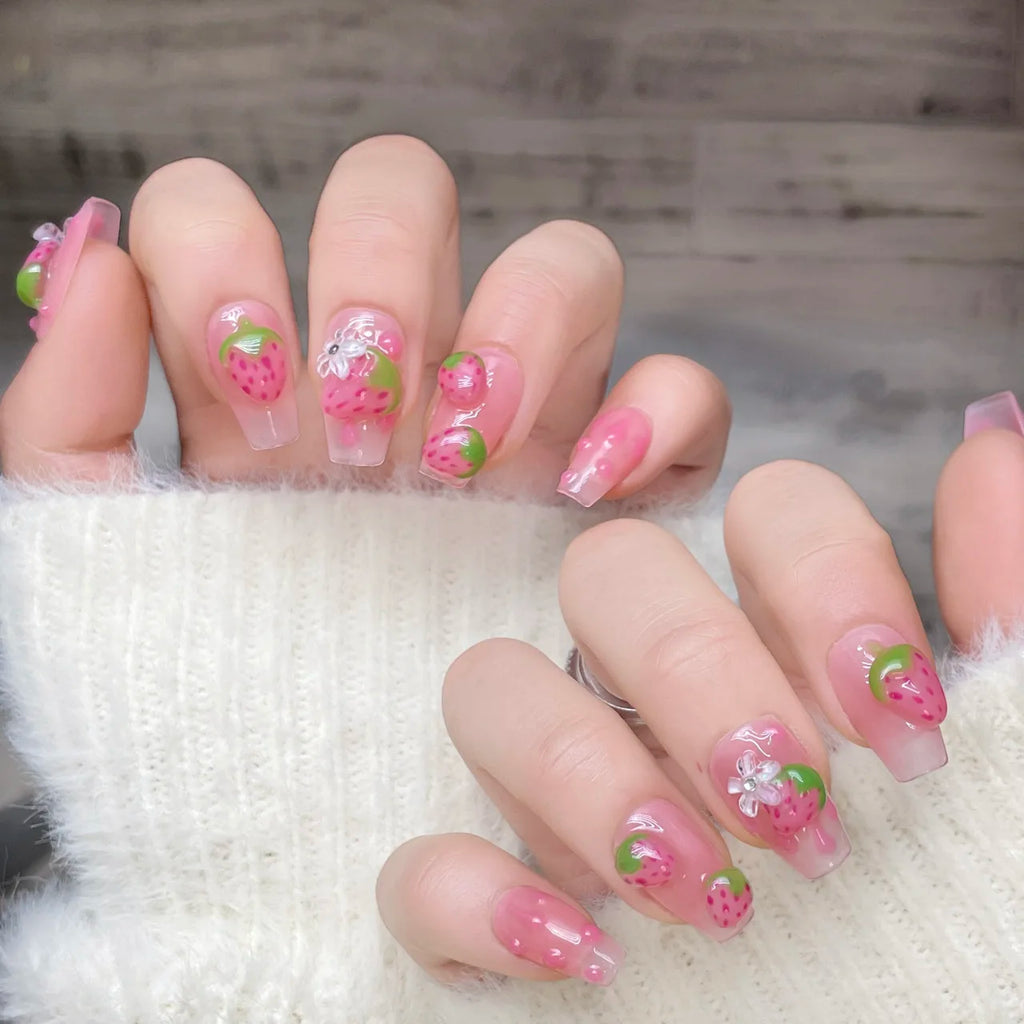 Faux ongles à pression Amande Moyen Fraise Cœur Doux Kawaii Sucré - Faits main (Lot de 10)