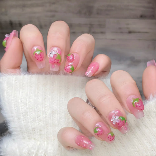 Faux ongles à pression Amande Moyen Fraise Cœur Doux Kawaii Sucré - Faits main (Lot de 10)