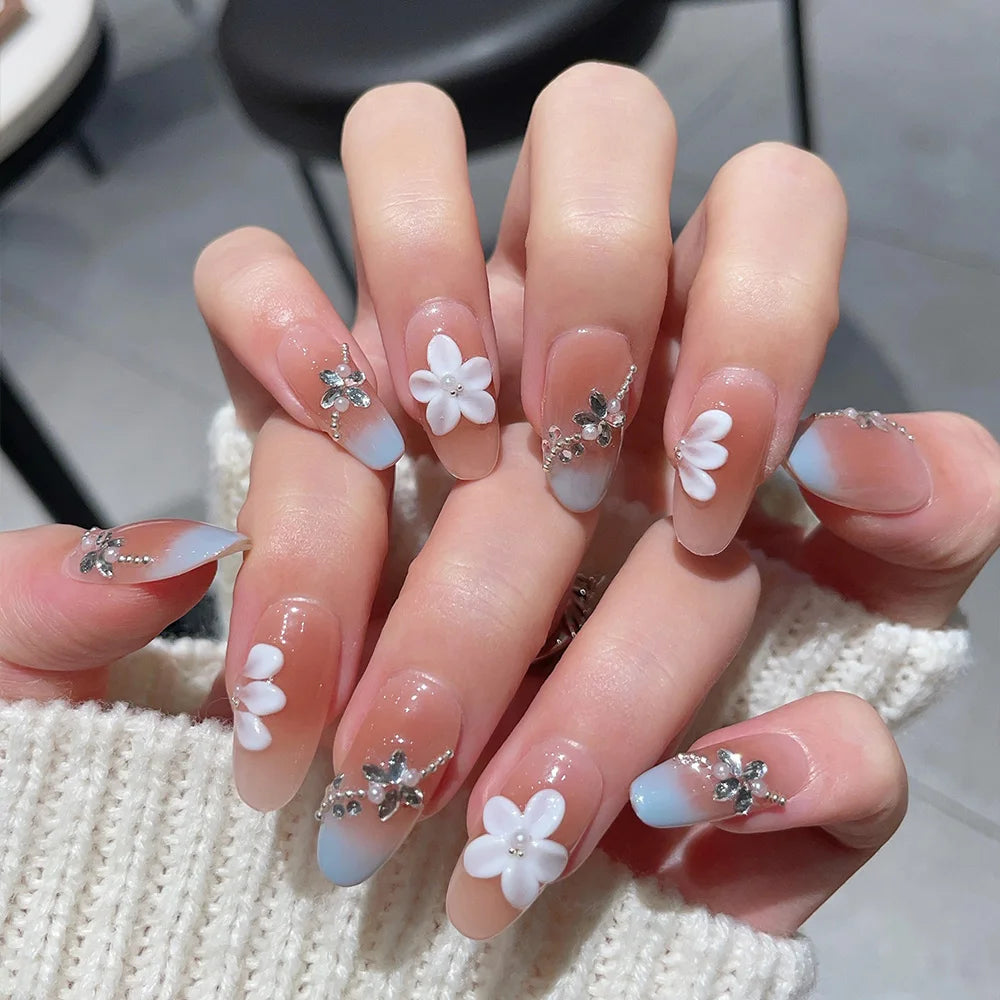 Faux ongles Ovales Pêche Fleur Étoile– Faits main (Lot de 10)