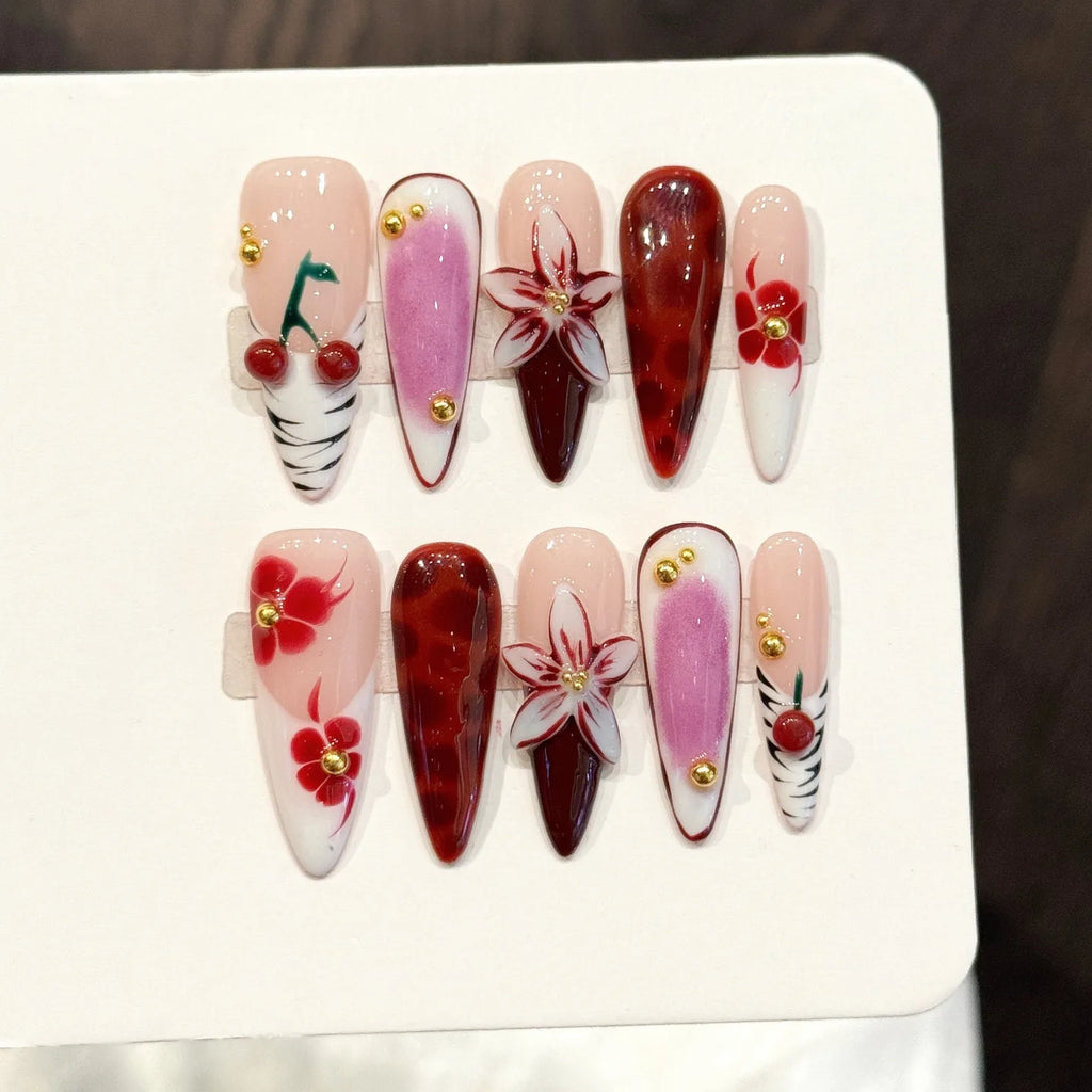 Faux ongles à pression Stiletto Long Fleurs Sculptées Effet Miroir - Faits main (Lot de 10)