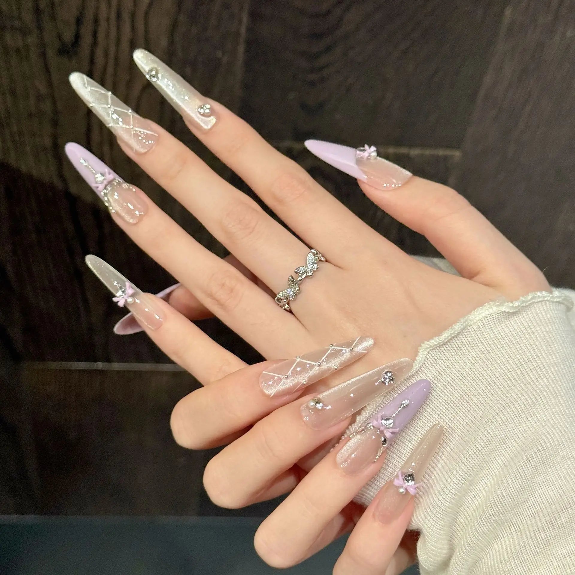 Faux ongles à pression Stiletto Long Rose Violet Nœud Romantique - Faits main (Lot de 10)