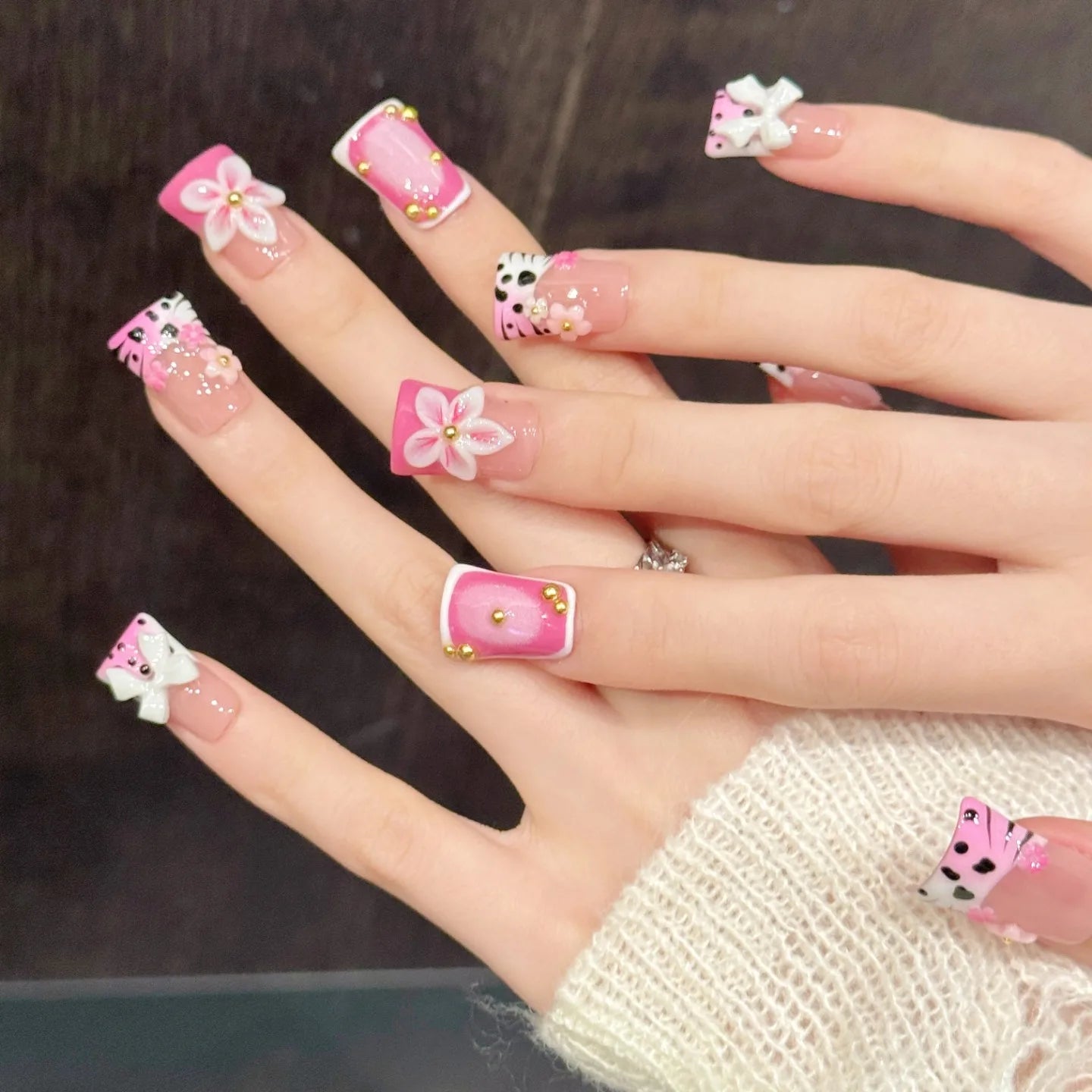 Faux ongles à pression Duck Moyen Rose Léopard Fleuri Style Girly - Faits main (Lot de 10)