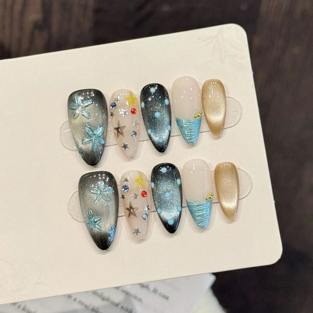 Faux ongles à pression Amande Moyen Bleu Miroir Étoiles Scintillantes - Faits main (Lot de 10)