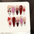 Faux ongles à pression Stiletto Long Blanc Cerises Reliefs Sculptés - Faits main (Lot de 10)
