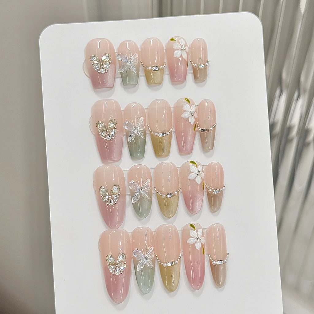 Faux ongles à pression Ballerine Moyen Papillon Gardénia Floral Œil de Chat French Peint Main - Faits main (Lot de 10)
