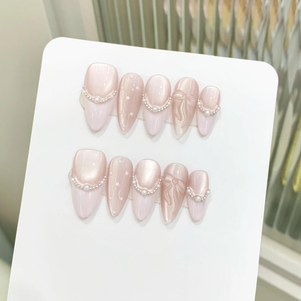 Faux ongles à pression Amande Moyen Rose Rêve Œil de Chat Féerique Romantique - Faits main (Lot de 10)