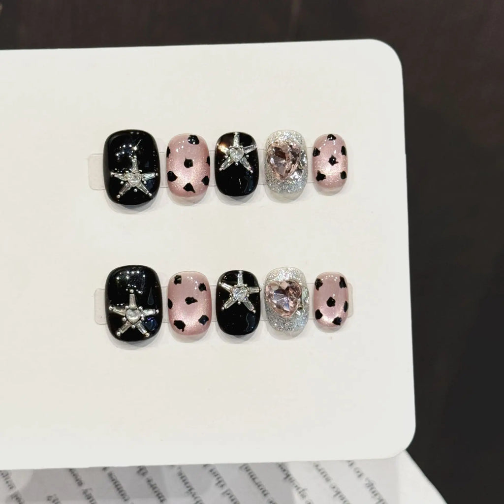 Faux ongles à pression Rond Court Noir Poudré Léopard Étoiles Diamant Cool - Faits main (Lot de 10)