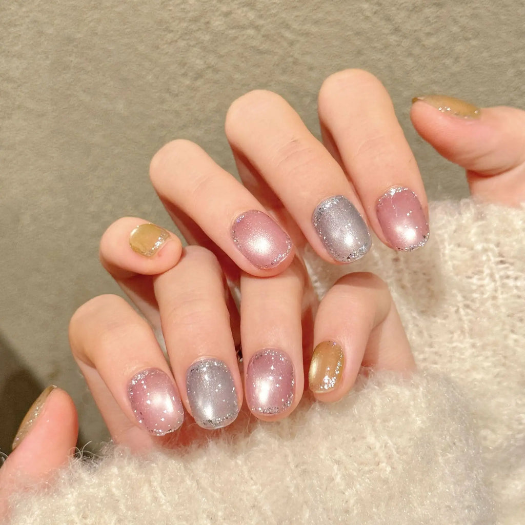 Faux ongles à pression Carré arrondi Court Rose Poudré Or Argent Contraste Flash - Faits main (Lot de 10)