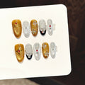 Faux ongles à pression Amande Moyen Rouge Bijou Luxe Accessible Haut de Gamme - Faits main (Lot de 10)