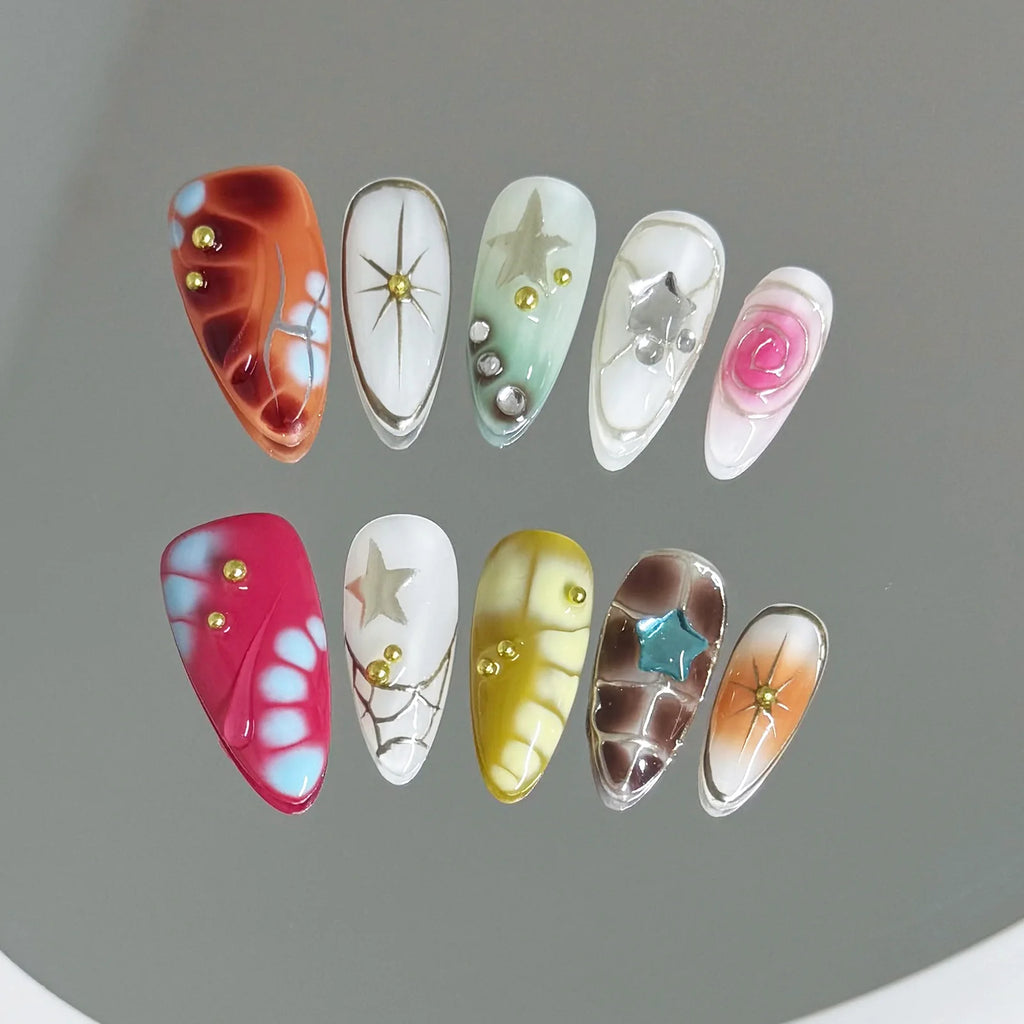 Faux ongles à pression Amande Moyen Motif Crocodile Étoiles Style Y2K - Faits main (Lot de 10)