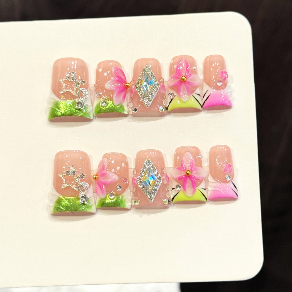 Faux ongles à pression Duck Moyen Fleurs Tendres Blanc Polyvalent Doux - Faits main (Lot de 10)