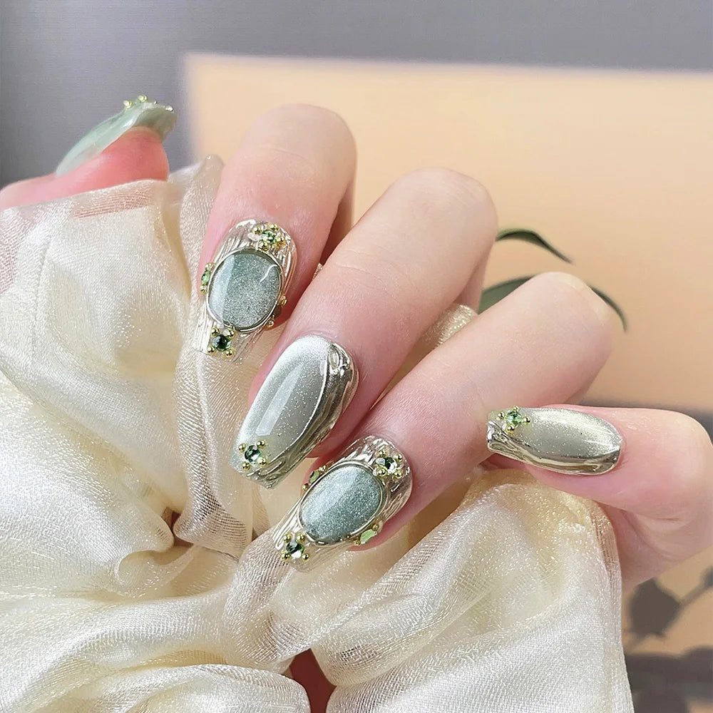 Faux ongles à pression Jade Vert Doré – Ballerine - Faits main (Lot de 10)