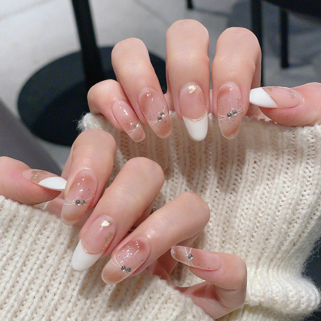 Faux ongles à pression Ovales - Nude Vichy Cristal – Faits main (Lot de 10)