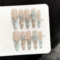 Faux ongles à pression Stiletto Long Bleu Transparent Glacé Fleurs Papillons - Faits main (Lot de 10)