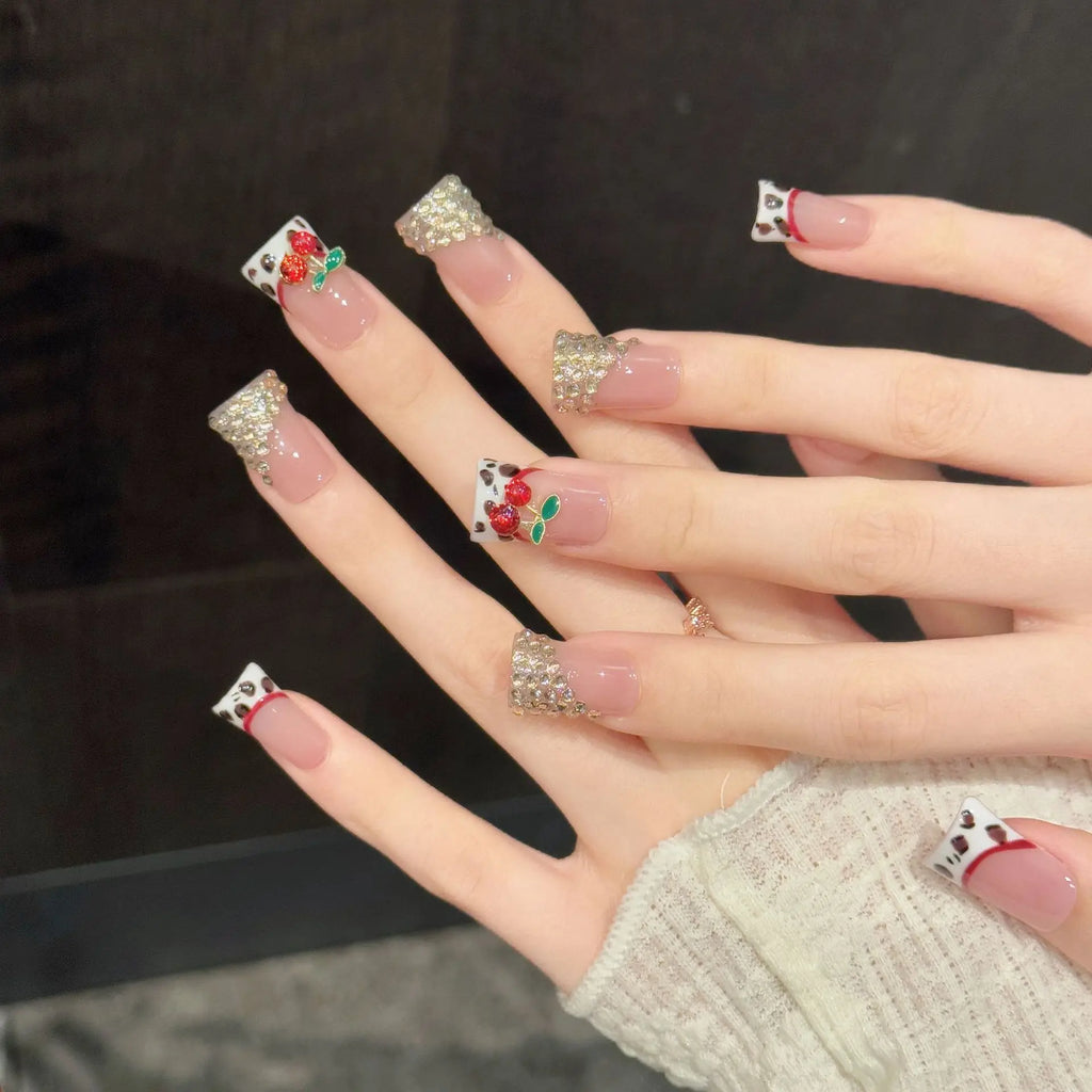 Faux ongles à pression Duck Moyen Beige Rosé French Léopard Cerises 3D - Faits main (Lot de 10)