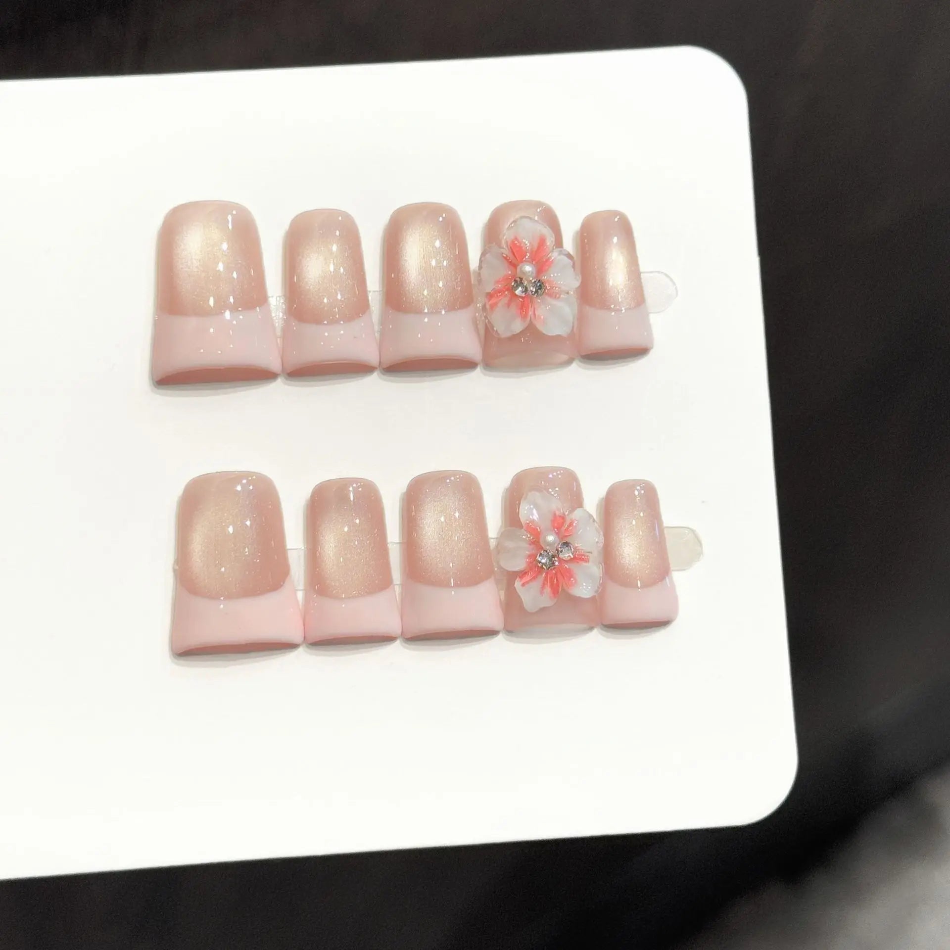 Faux ongles à pression Duck Beige Rosé French Effet Miroir Sculptés - Faits main (Lot de 10)