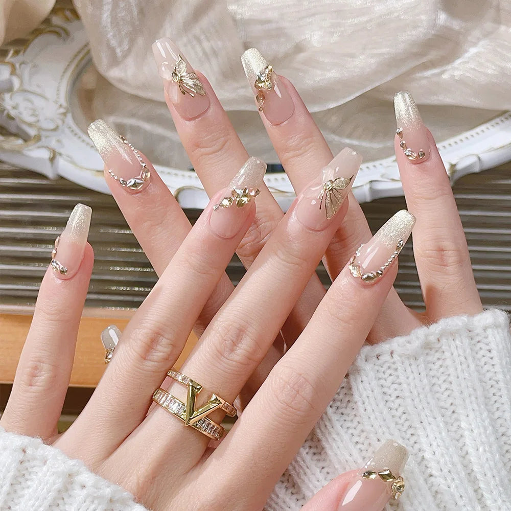 Faux ongles à pression Ballerine Long Nude Doré Papillon Doré Élégant - Faits main (Lot de 10)
