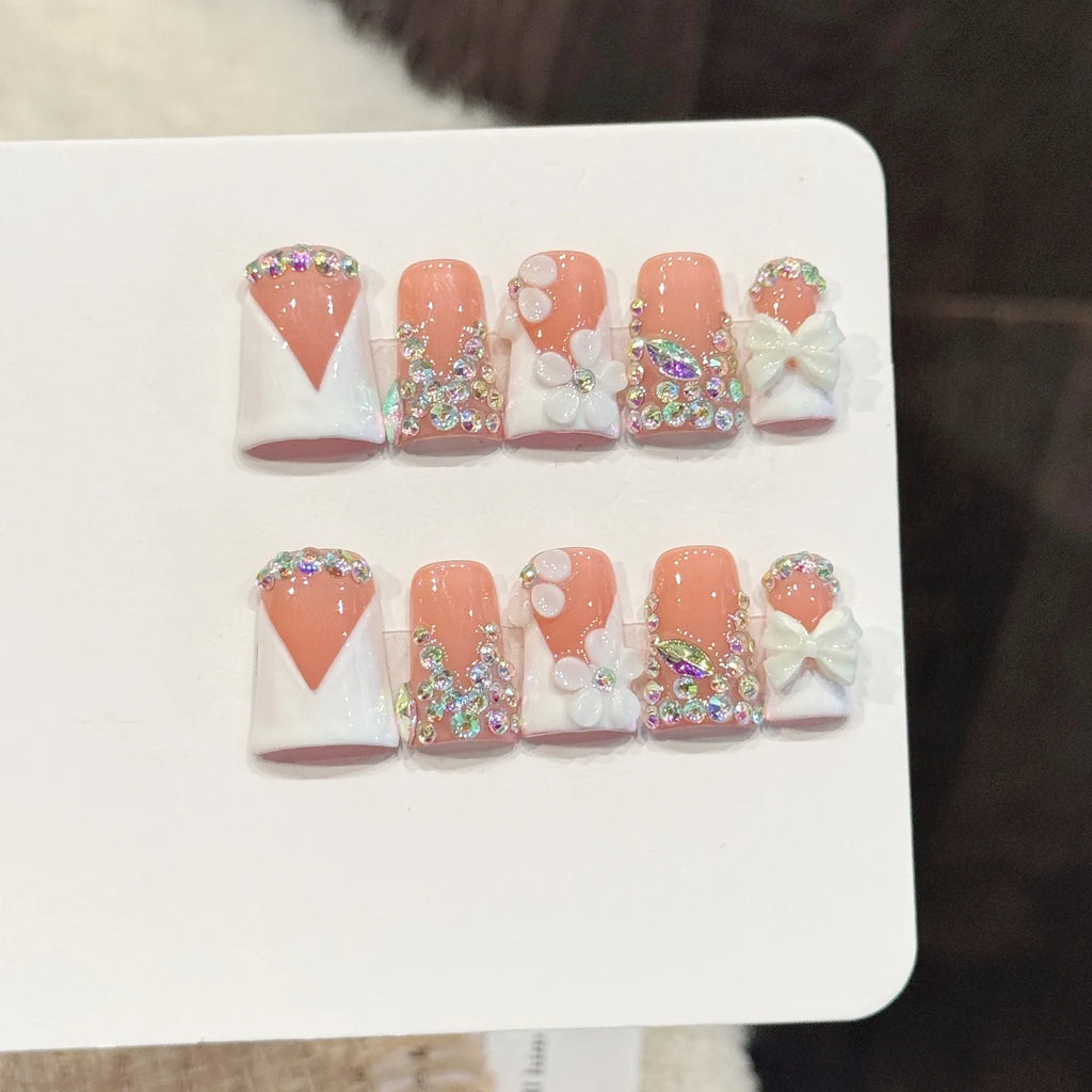 Faux ongles à pression Duck Moyen Rose Blanc Nœud Strass Colorés - Faits main (Lot de 10)