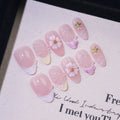 Faux ongles à pression en Amande French Rose et Fleurs – Faits main (Lot de 10)