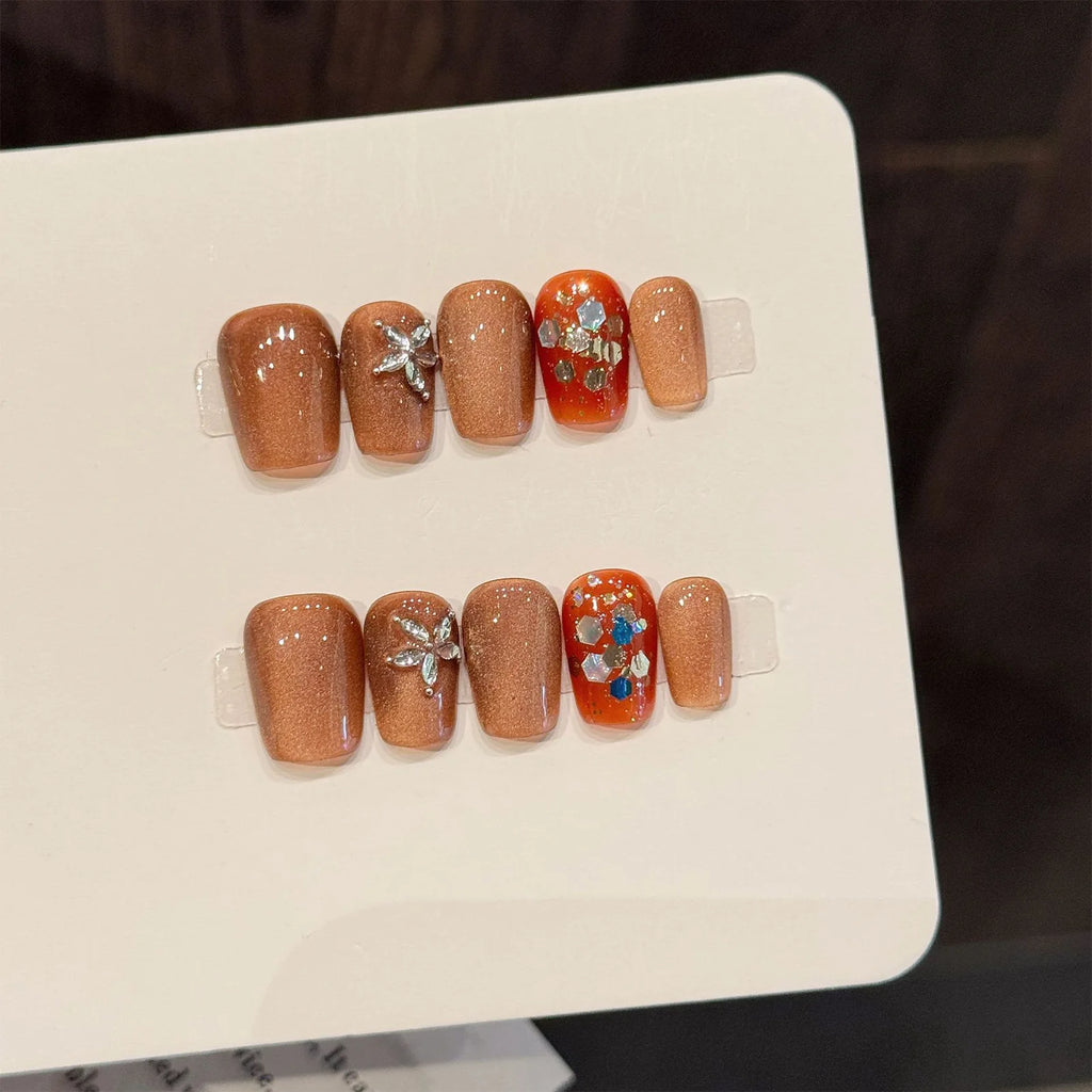 Faux ongles à pression Coffin Court Marron Effet Miroir Fleurs - Faits main (Lot de 10)