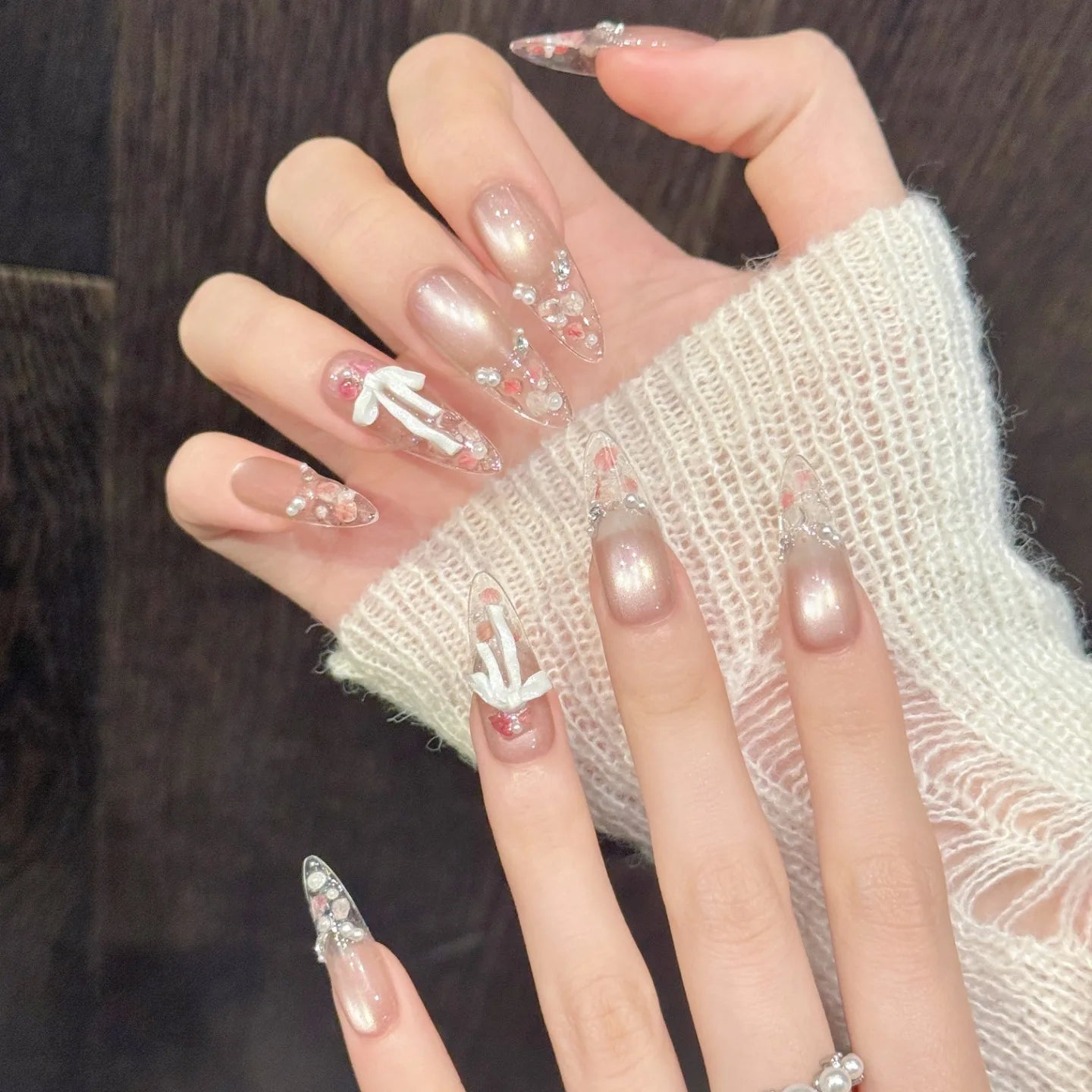 Faux ongles à pression Ovale Long Beige Rosé Strass Lumineux - Faits main (Lot de 10)