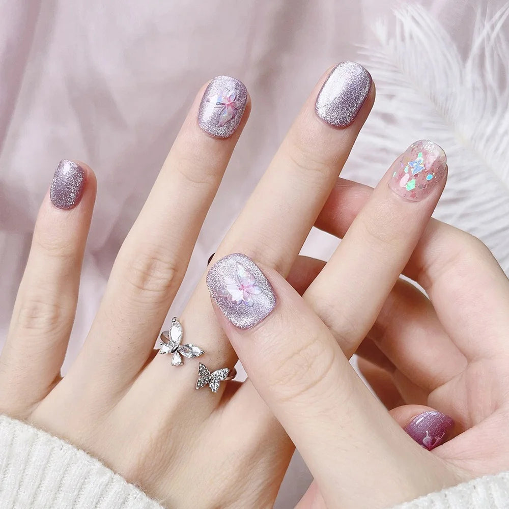 Faux ongles à pression Carré arrondi court - Lilas Pailleté Papillon – Faits main (Lot de 10)