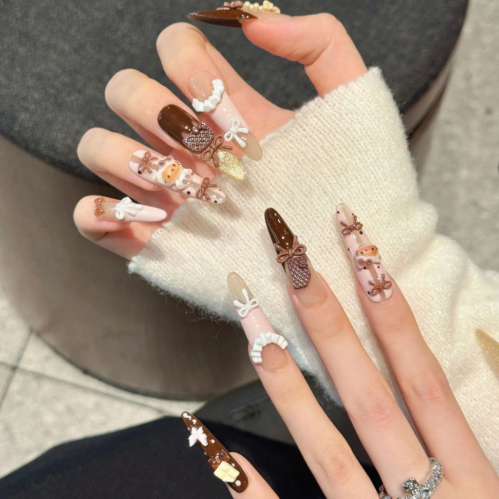Faux ongles à pression Stiletto Long Brun Ballet Poudré Automnal Œil de Chat - Faits main (Lot de 10)