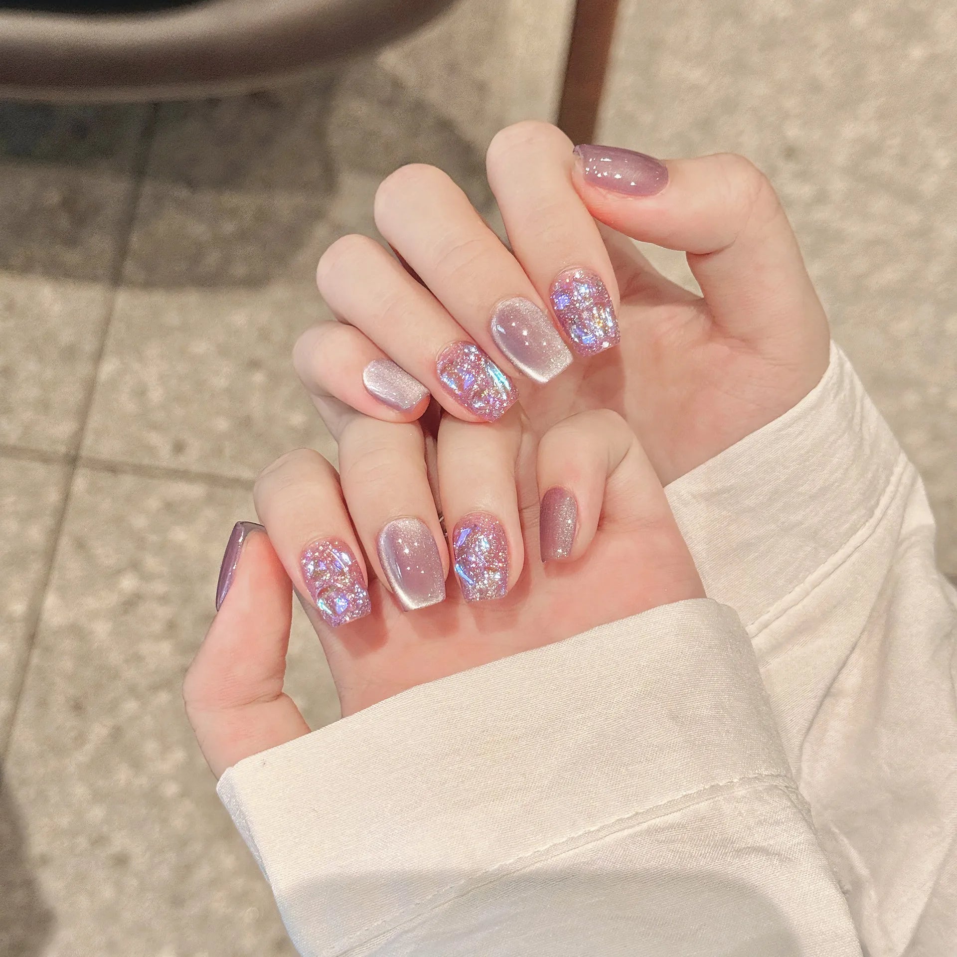 Faux ongles à pression Amande Court Lavande Pailletée Diamant Brisé - Faits main (Lot de 10)