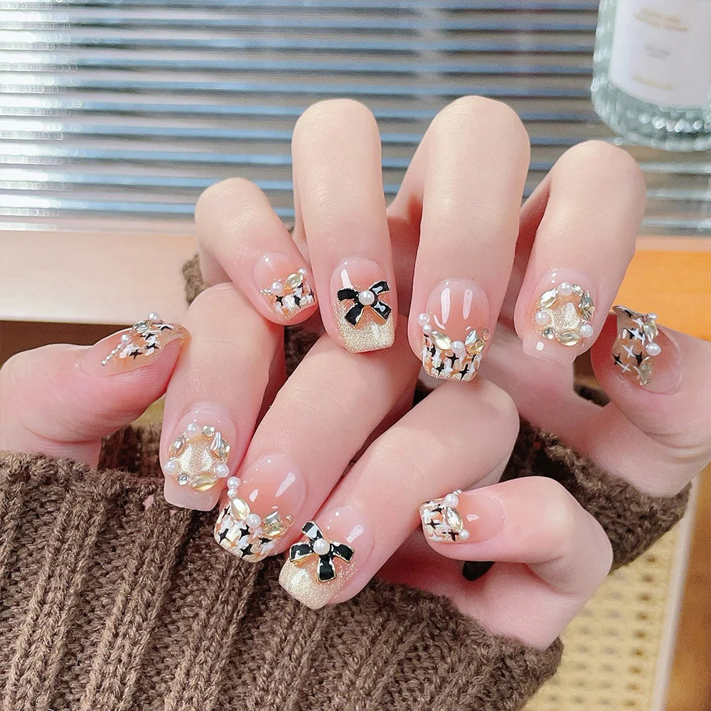 Faux ongles à pression Trapèze Extra Court Doré Orange Luxe Accessible Mignon - Faits main (Lot de 10)