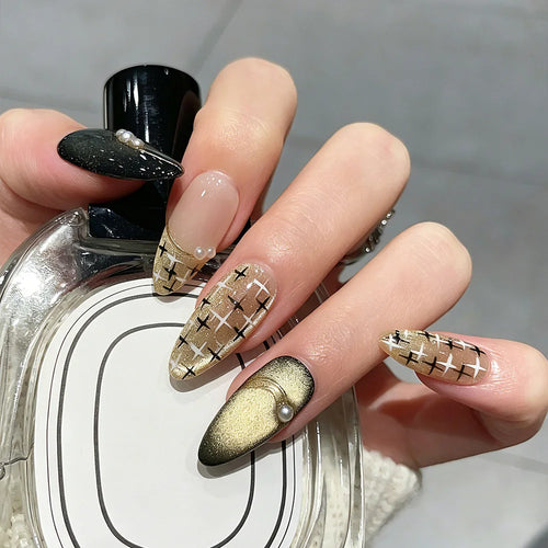 Faux ongles à pression Amande Long Doré Dégradé Ourlet Glamour - Faits main (Lot de 10)