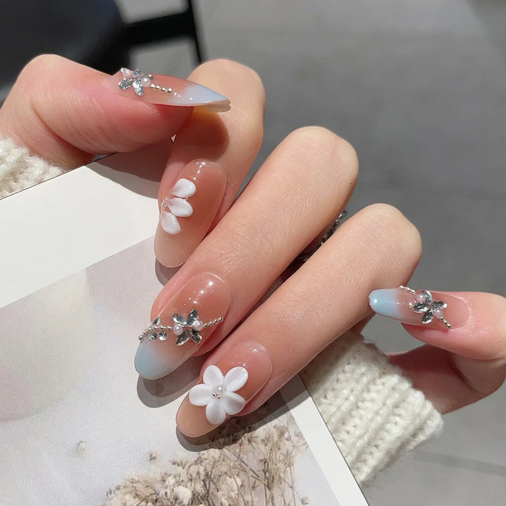 Faux ongles Ovales Pêche Fleur Étoile– Faits main (Lot de 10)